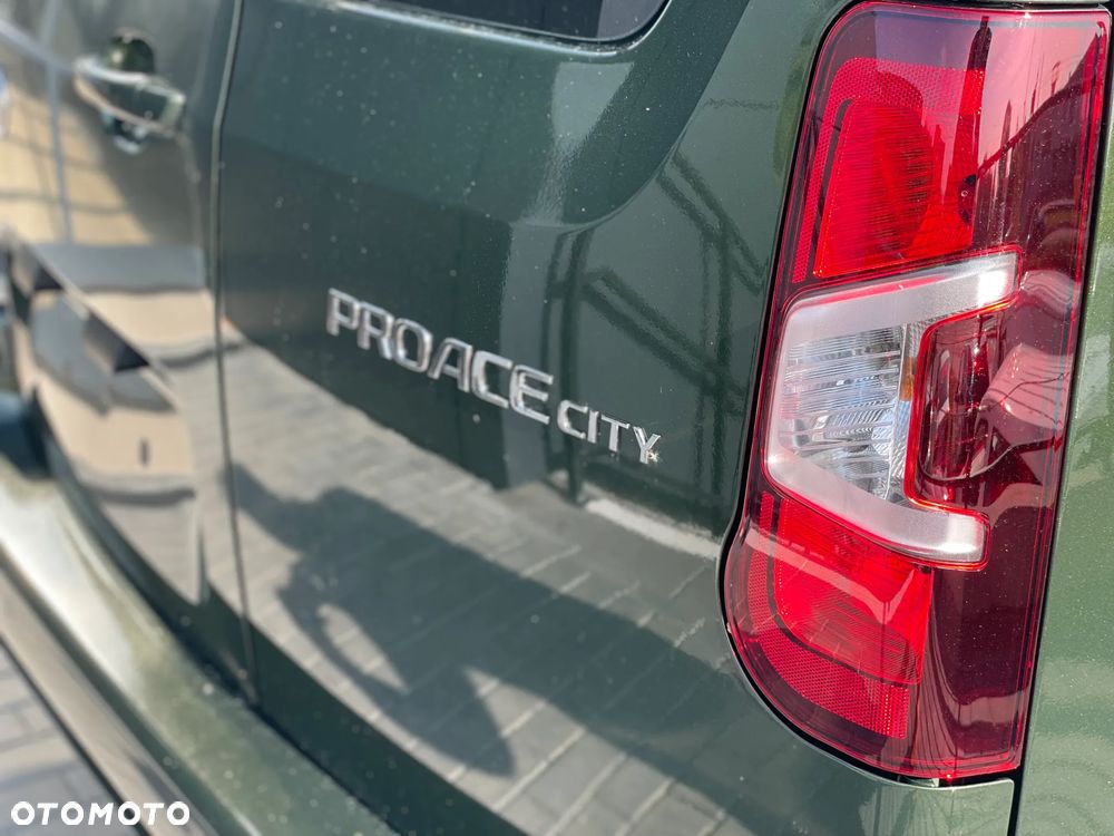 Toyota Proace City Verso 1.5 D-4D Combi - 9