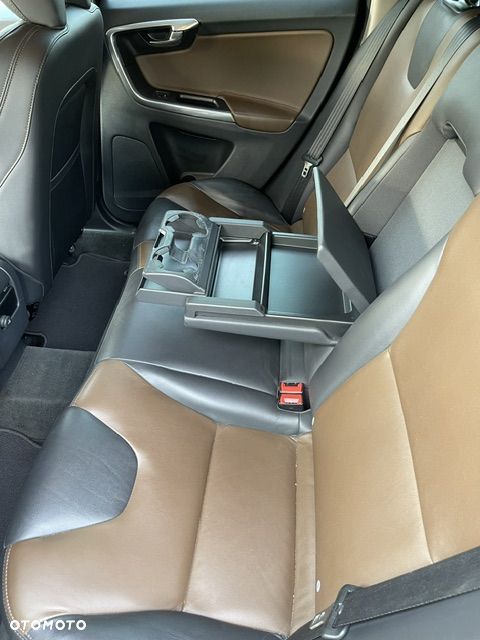 Volvo XC 60 - 15