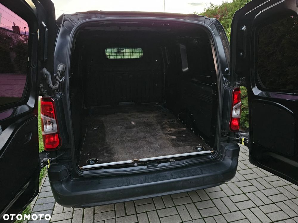 Opel combo - 36