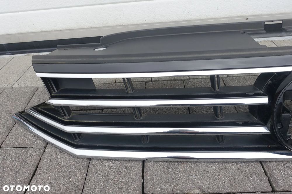 ATRAPA GRILL PASSAT B8 LIFT 19-24r. R-LINE - 4