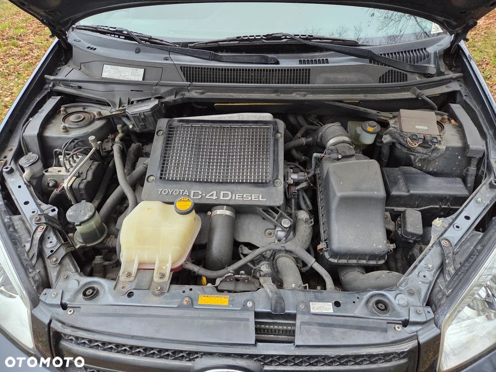 Toyota RAV4 D-4D 4x4 - 10