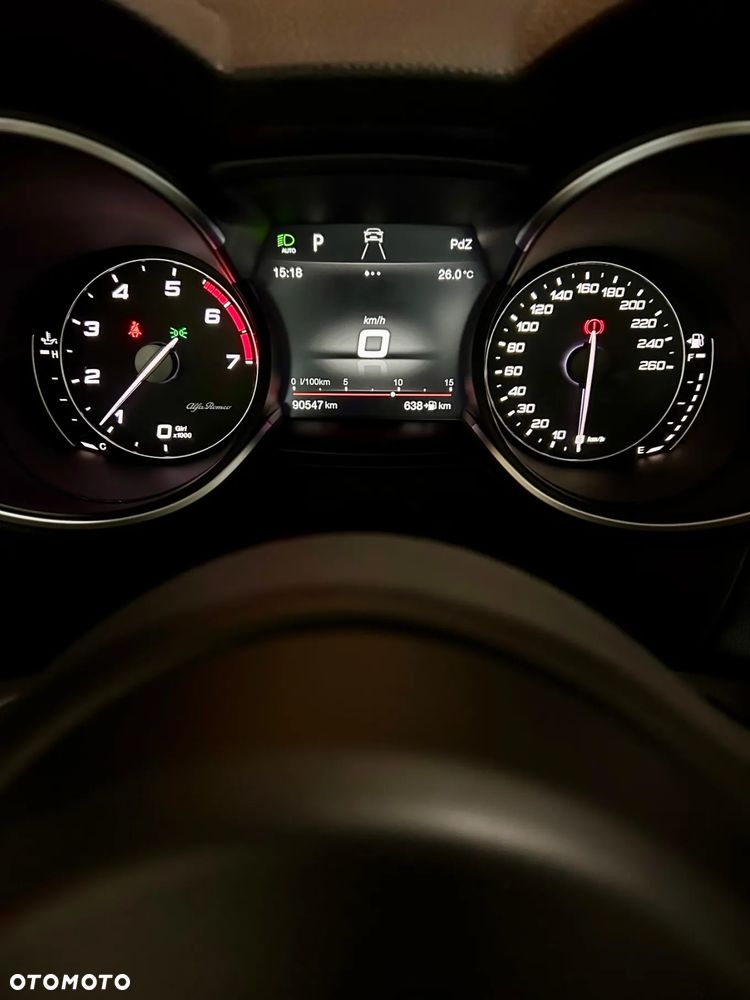 Alfa Romeo Stelvio 2.0 Turbo 16V AT8-Q4 Super - 15