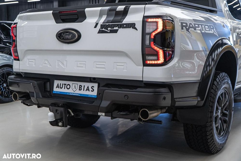 Ford Raptor - 14