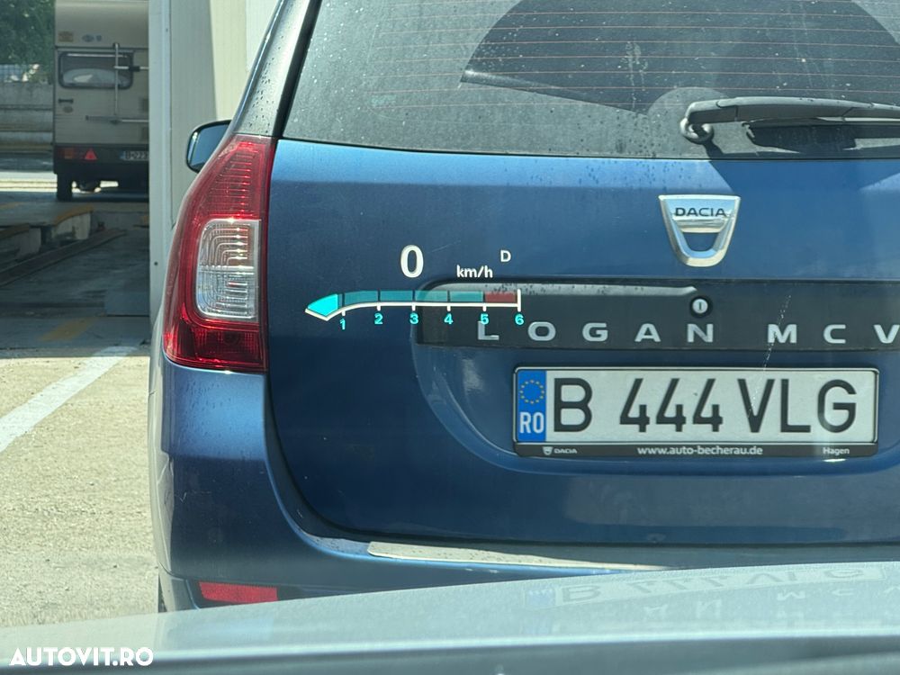 Opel Insignia - 23