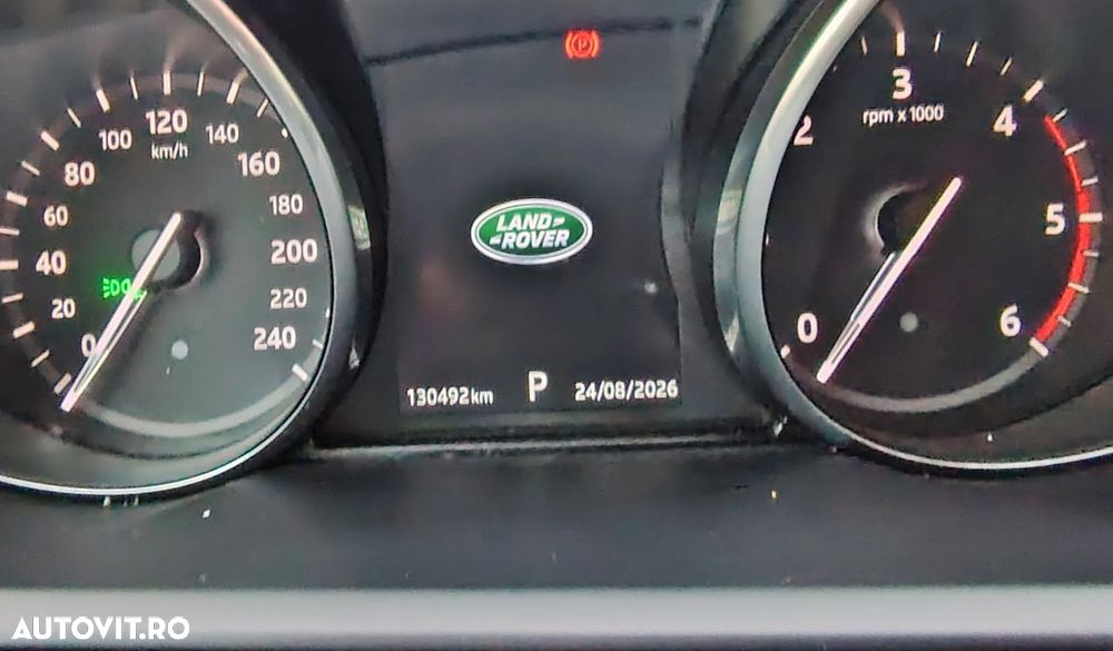 Land Rover Discovery 3.0 L TD6 HSE Luxury - 12