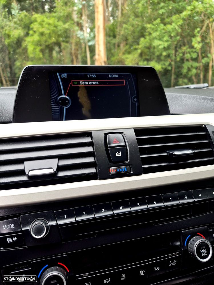 BMW 316 i Line Modern - 10