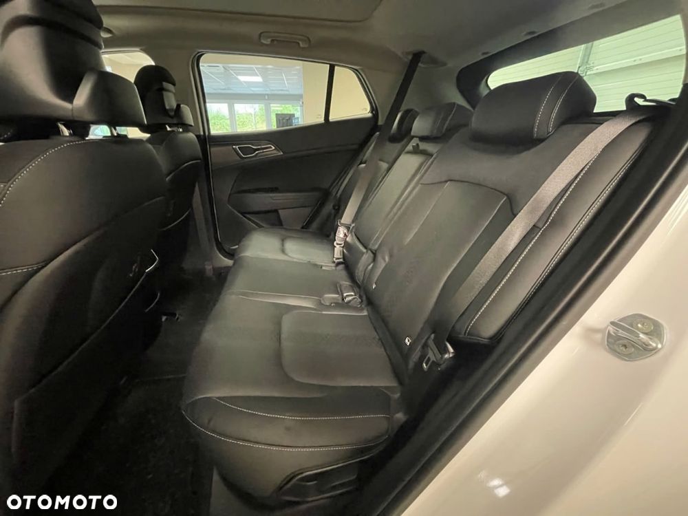 Kia Sportage 1.6 T-GDI AWD Paket GT-Line - 14