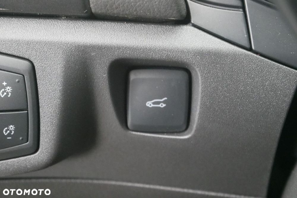 Ford Mondeo - 18