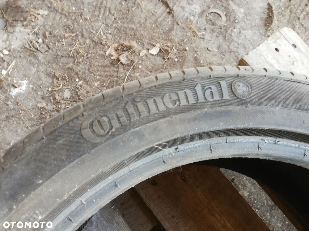 Opona letnia Continental 245/40R17 - 2