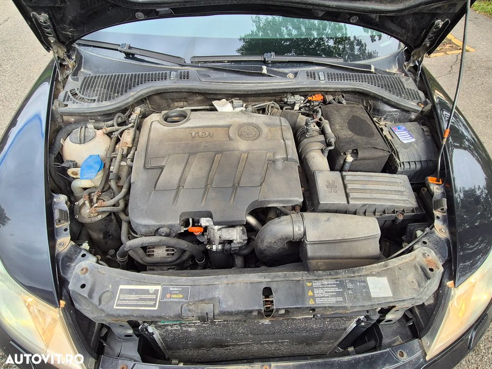 Skoda Octavia 2.0 TDI RS - 12