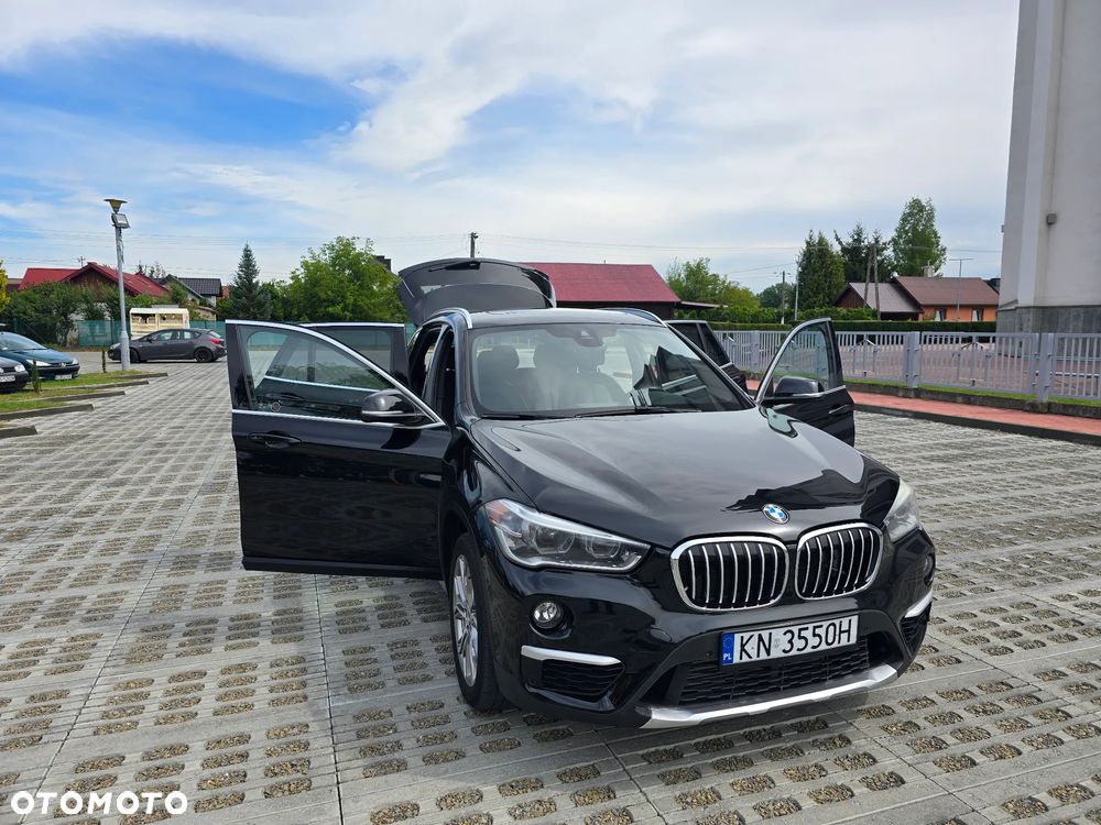 BMW X1 xDrive25i Sport Line sport - 15