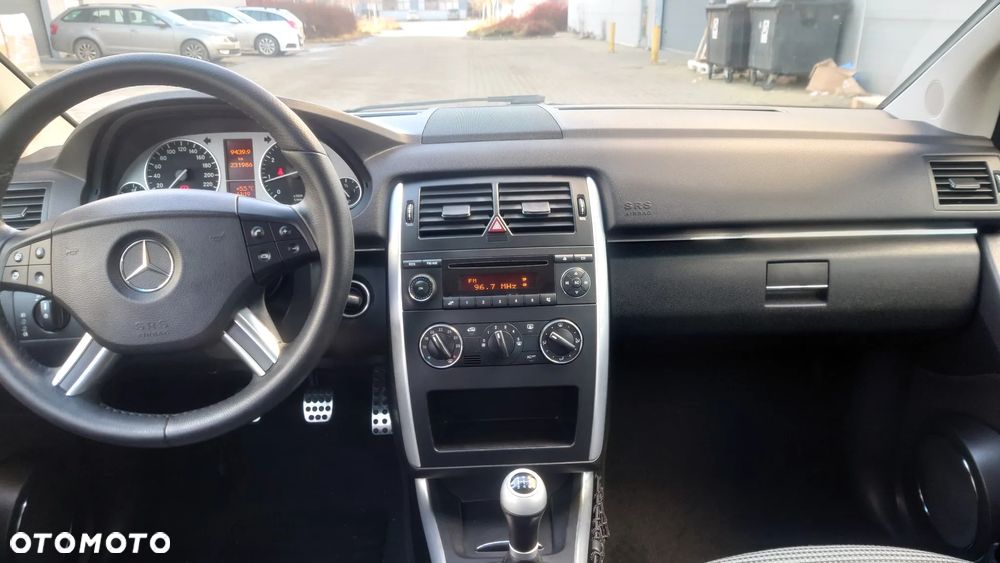 Mercedes-Benz Klasa B - 13