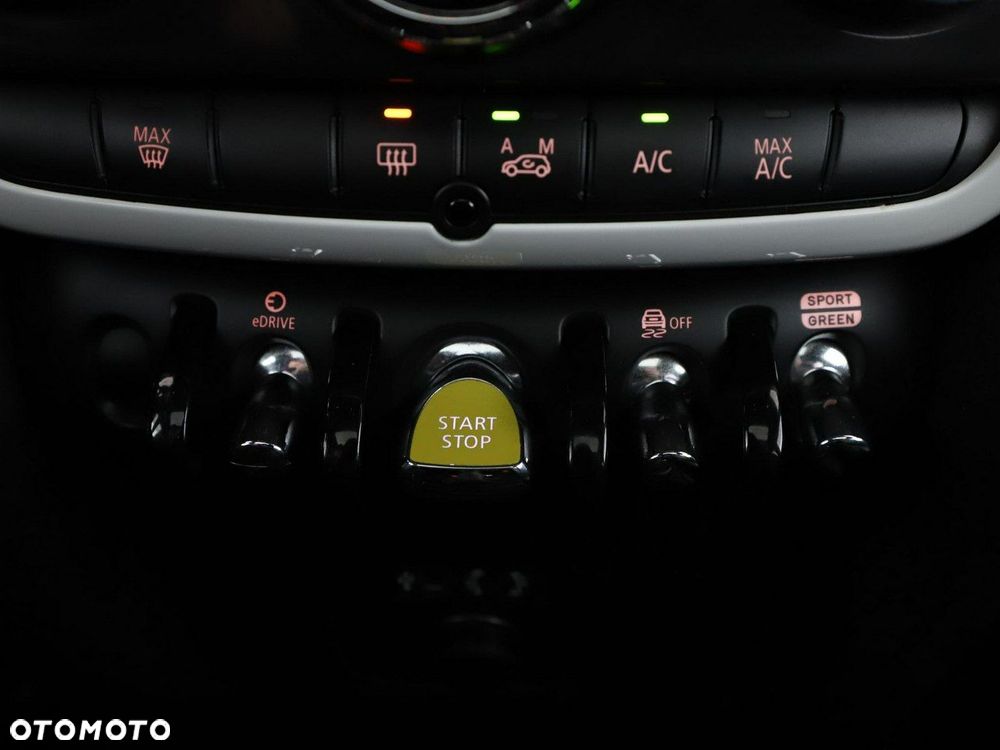 MINI Countryman Cooper S E All4 - 27