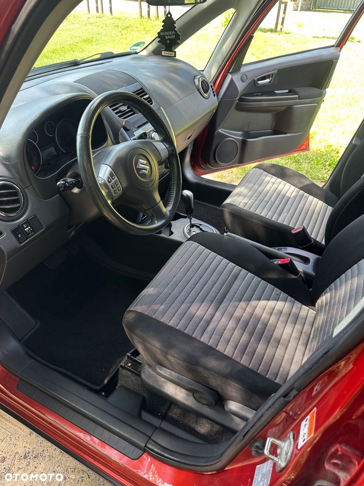 Suzuki SX4 - 31