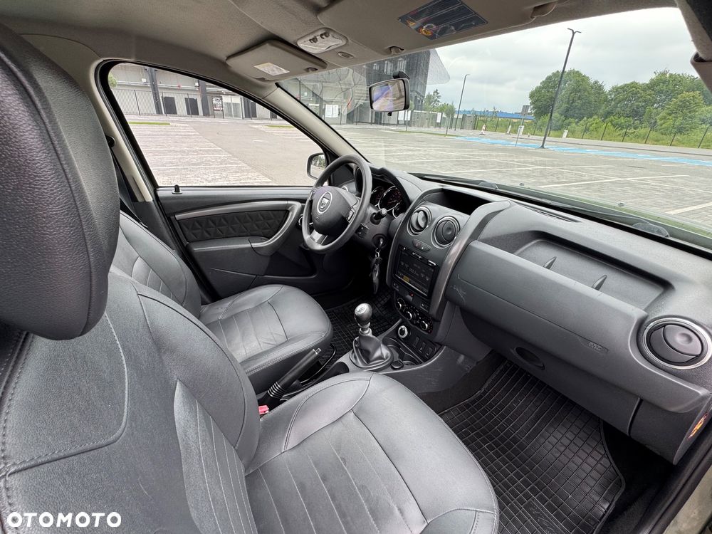 Dacia Duster dCi 110 FAP 4x4 Laureate - 27