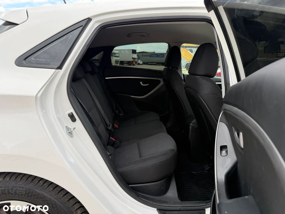 Hyundai i30 1.4 Comfort - 22