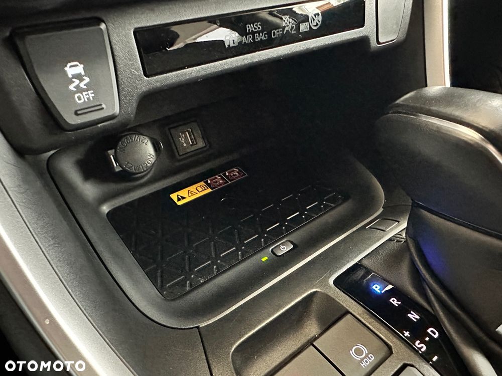 Toyota RAV4 2.5 Hybrid Comfort 4x2 - 19