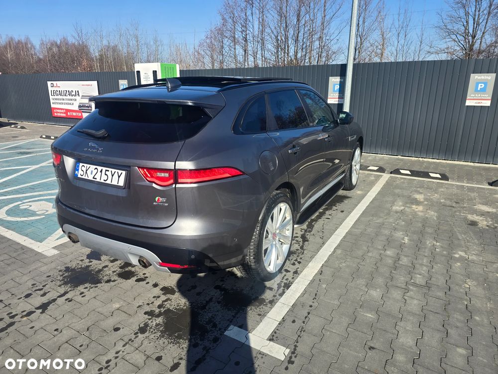 Jaguar F-Pace 3.0 V6 AWD S - 5