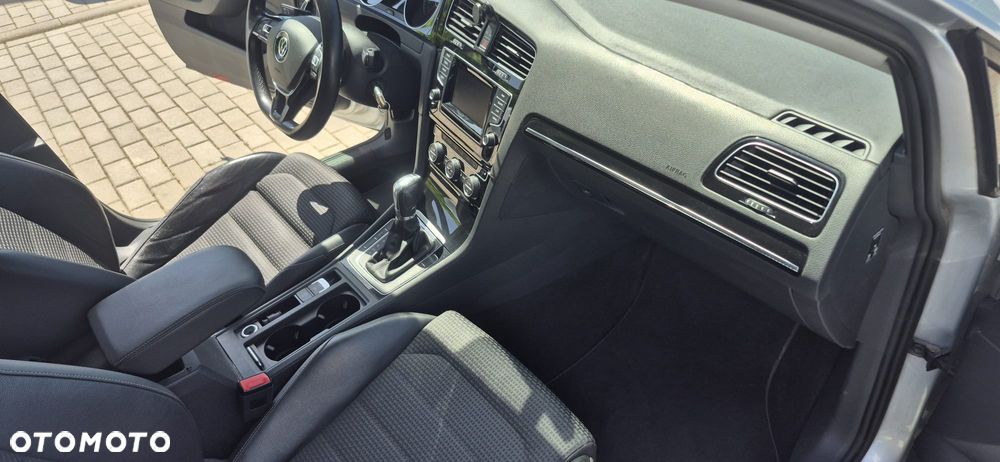 Volkswagen Golf 2.0 TDI BMT Highline DSG - 10