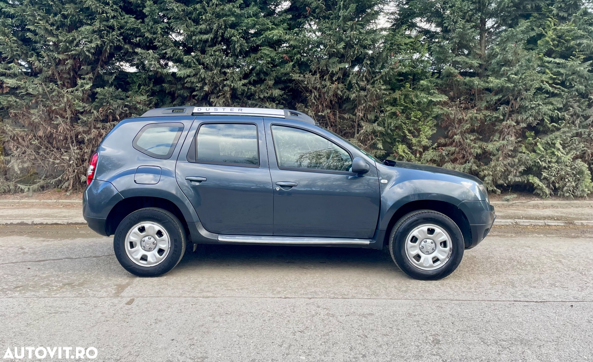 Dacia Duster 1.5 dCi 4x2 Laureate - 19