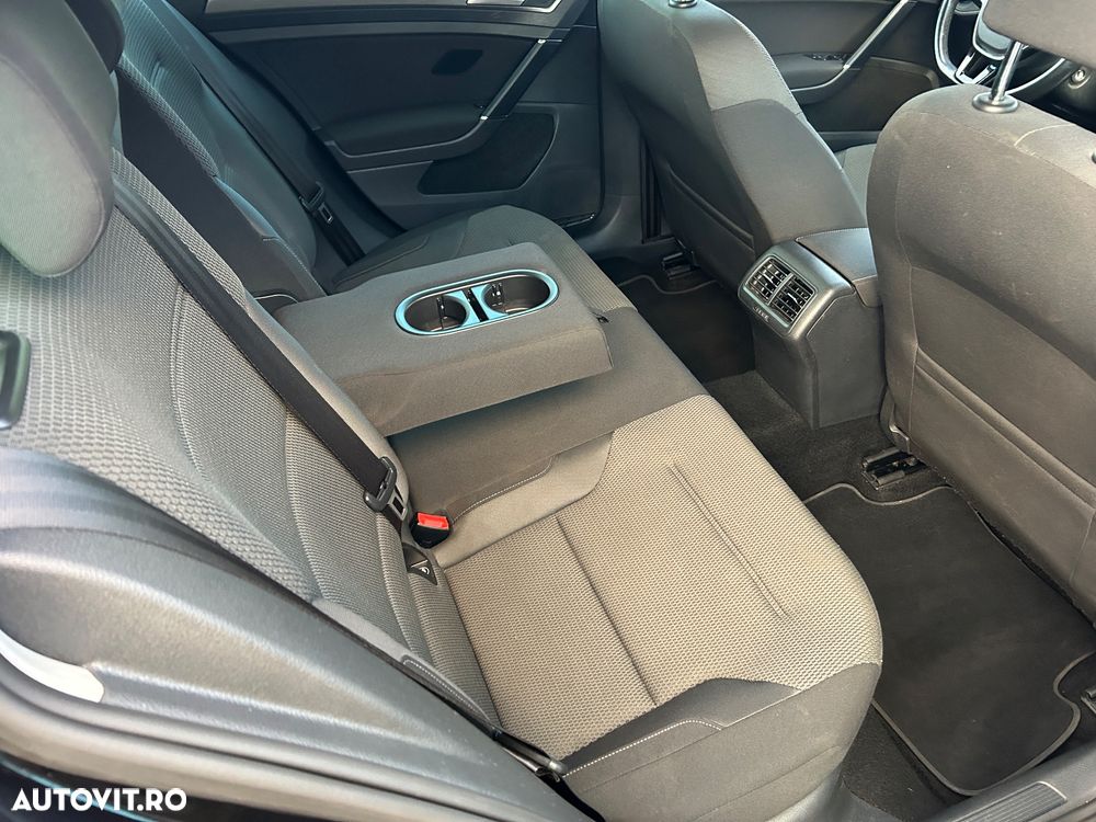 Volkswagen Golf 1.6 TDI BlueMotion Technology Trendline - 10