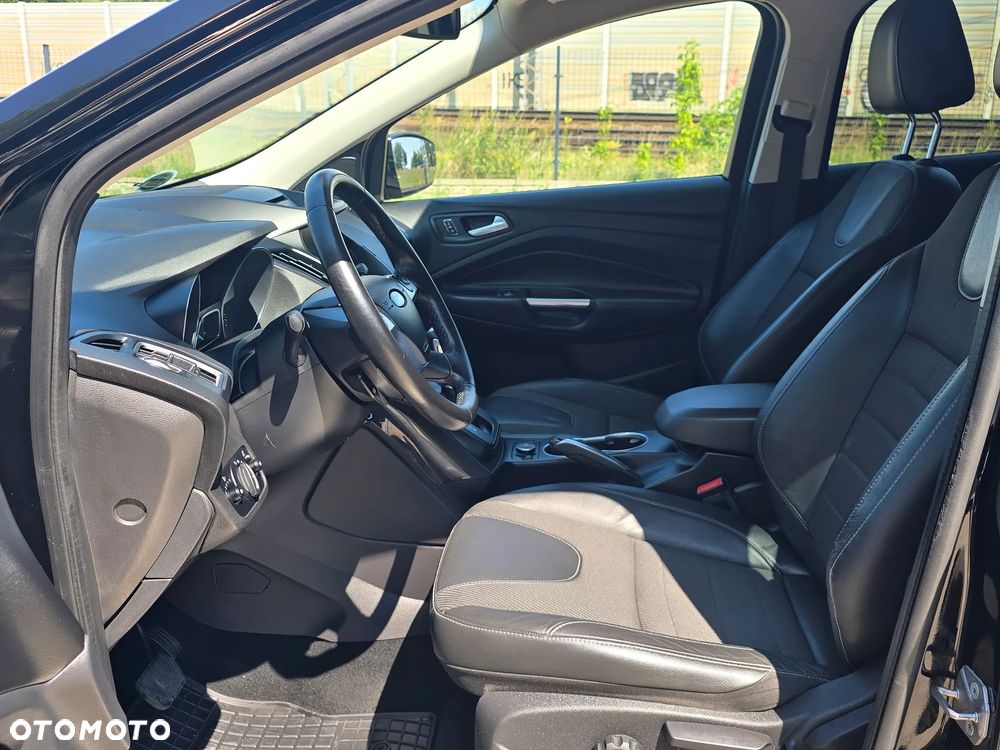 Ford Kuga 2.0 TDCi 4x4 Titanium - 18