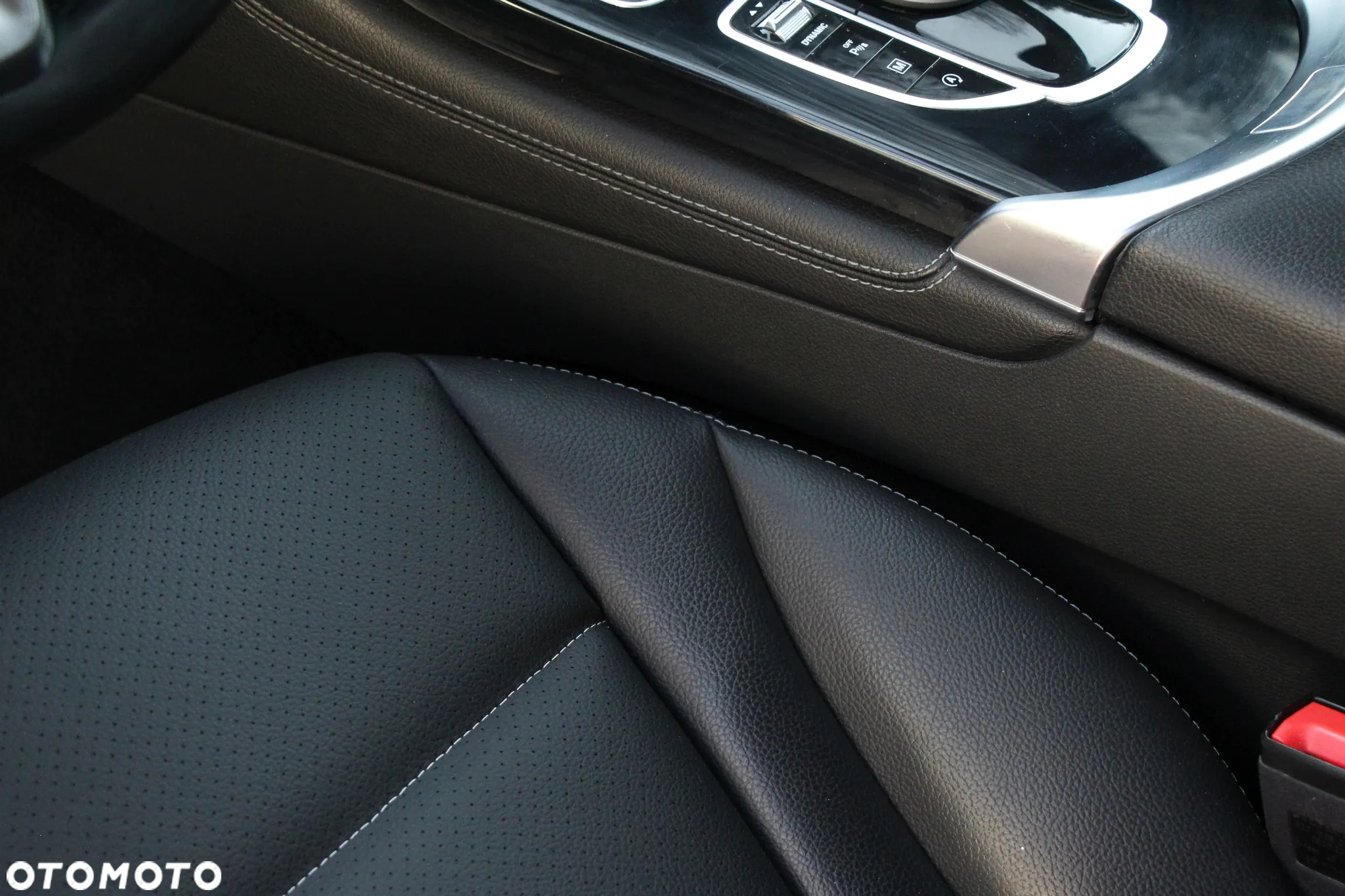 Mercedes-Benz GLC 220 d 4-Matic - 40