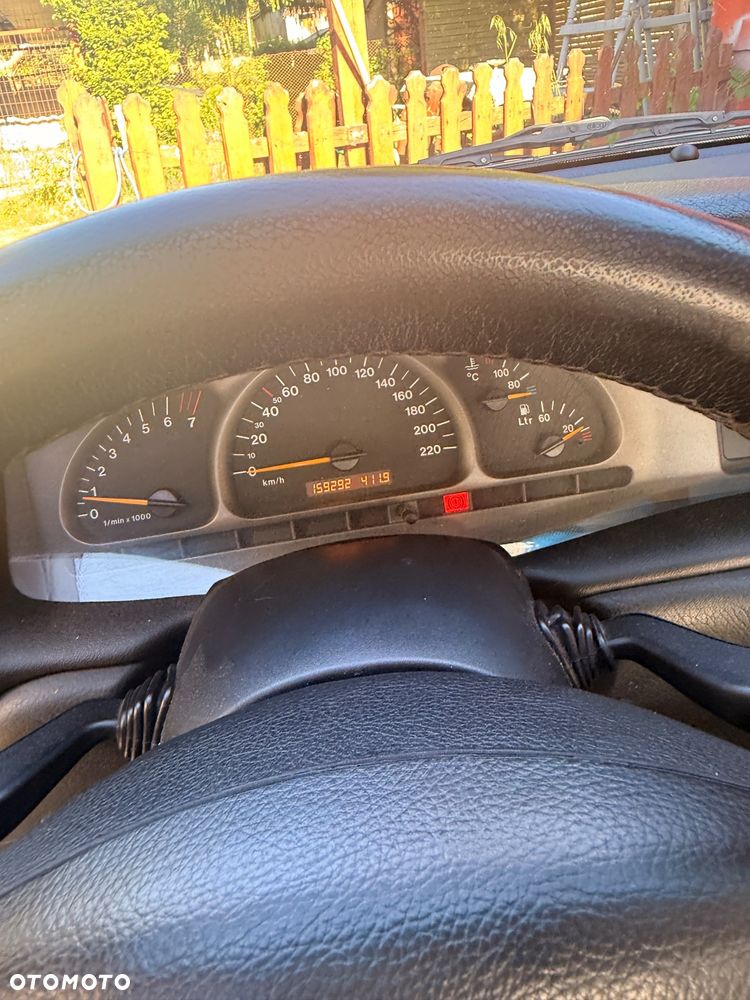 Opel Vectra - 7