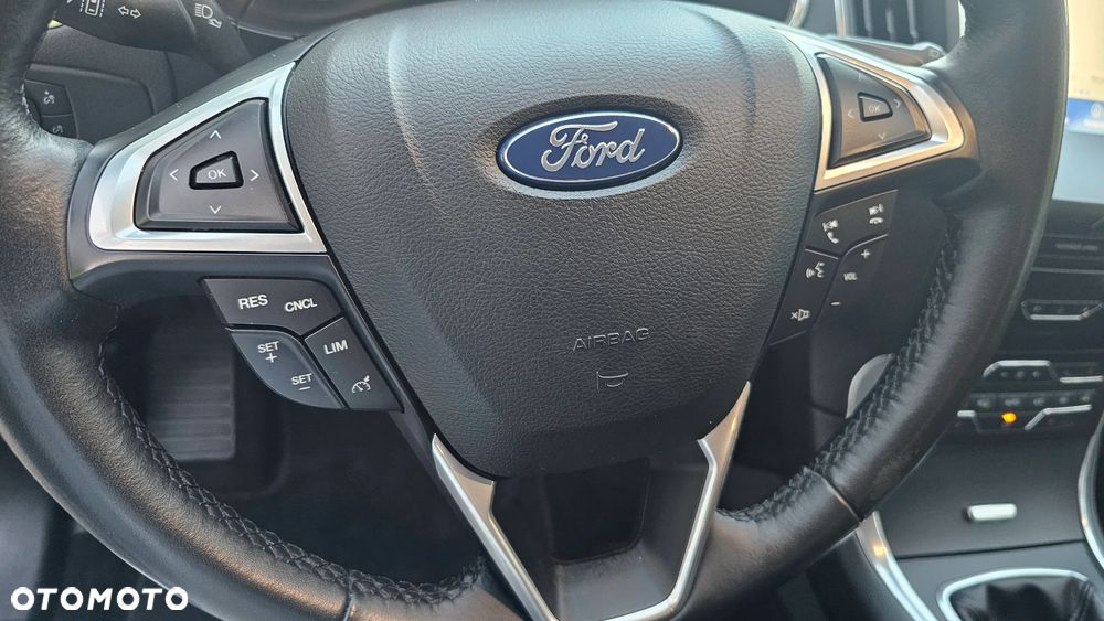 Ford S-Max 2.0 EcoBlue Titanium - 27