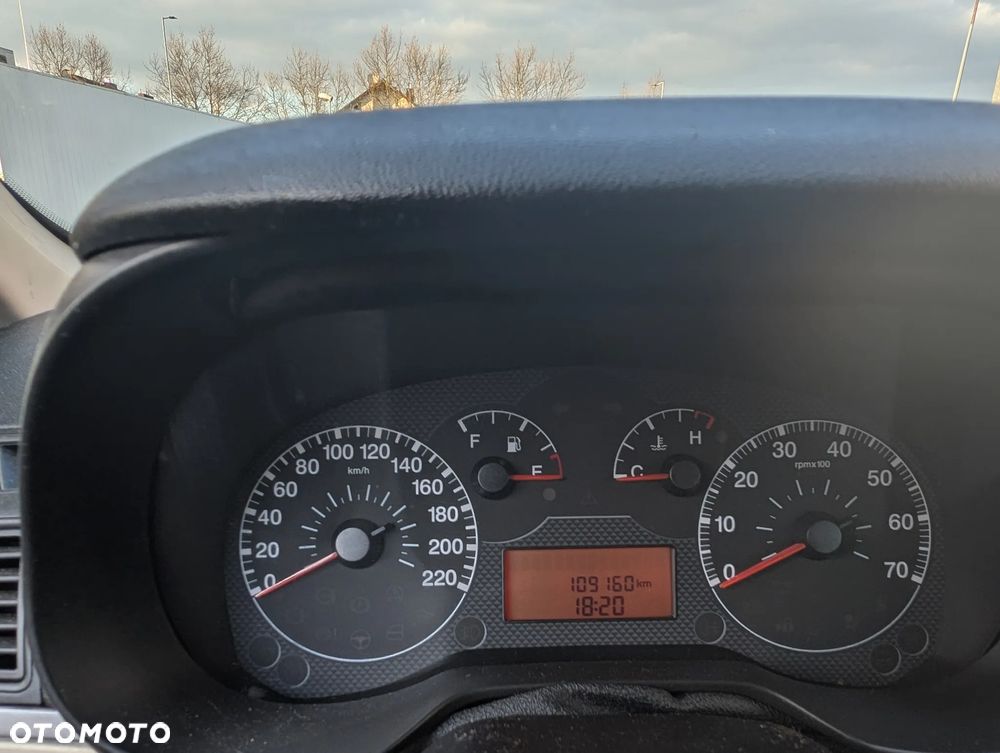 Fiat Punto 1.2 8V Active - 7