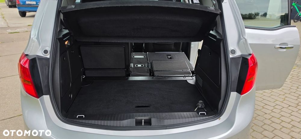 Opel Meriva - 28