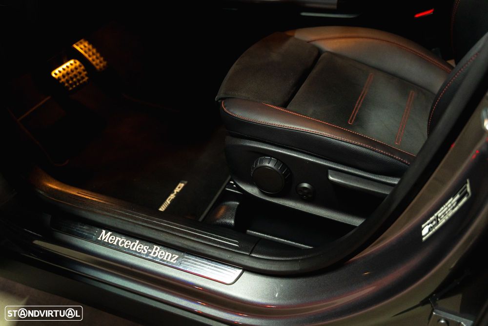 Mercedes-Benz GLA 250 e 8G-DCT AMG Line - 11