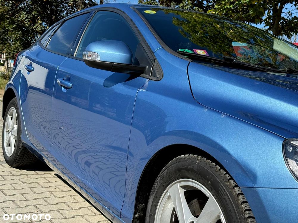 Volvo V40 - 22