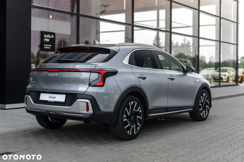 Kia XCeed - 4