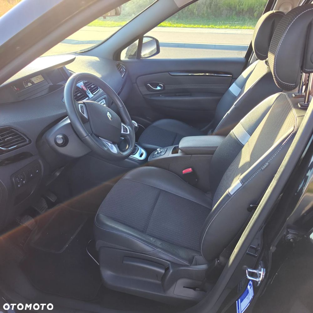 Renault Scenic - 28