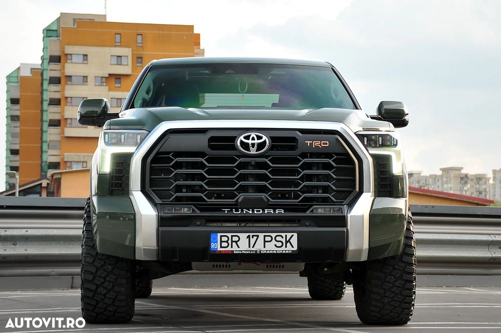 Toyota Tundra - 8