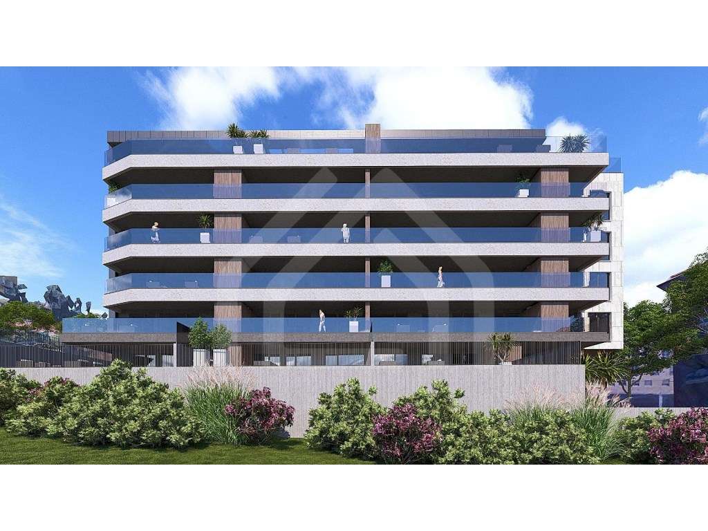 Apartamento T4 | Quinta da Portela | Com varandas - Grande imagem: 2/15