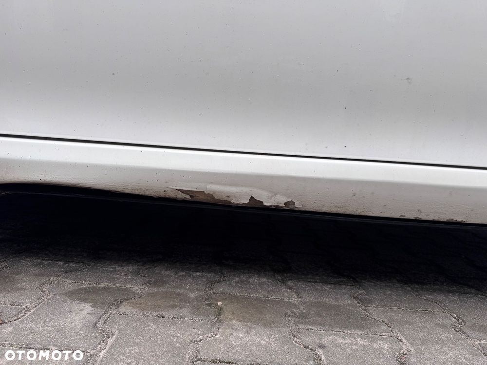 Toyota Auris 1.4 D-4D 2010 - 10