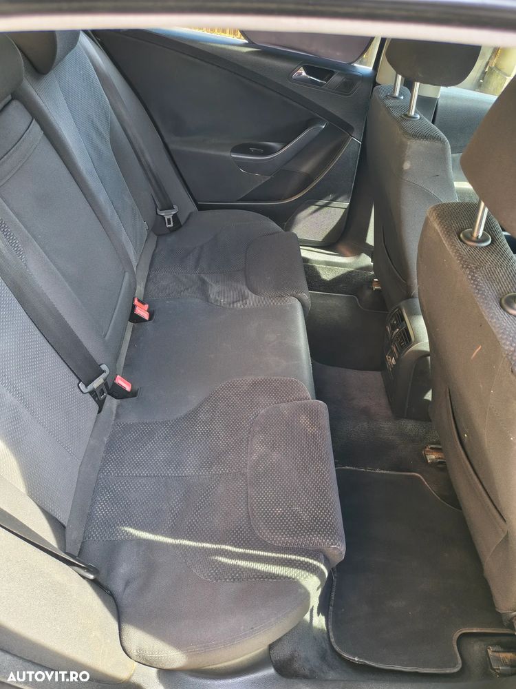 VOLKSWAGEN Passat 2006 — imagine 13