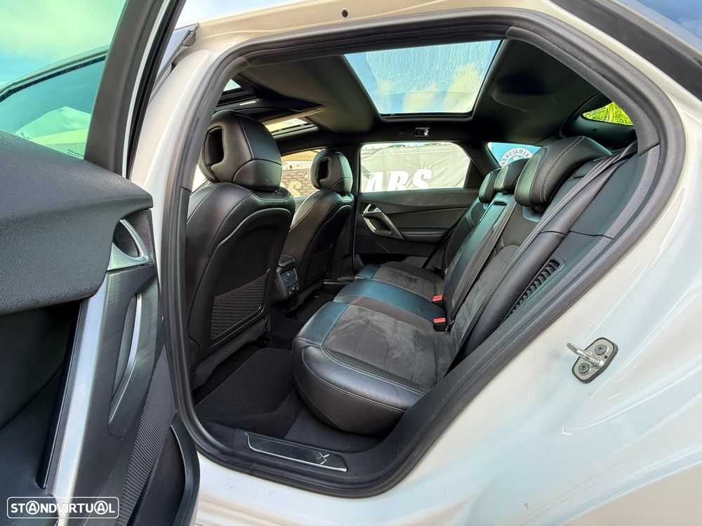 Citroën DS5 2.0 HDi Hybrid4 Sport Chic CMP6 - 34