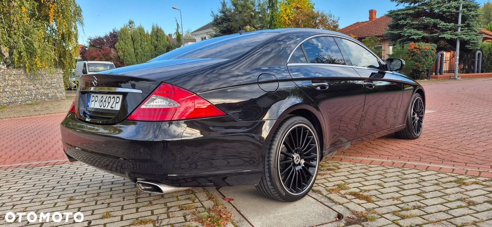 Mercedes-Benz CLS - 4