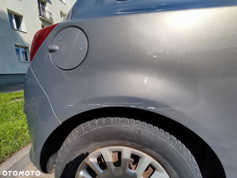Opel Corsa - 11