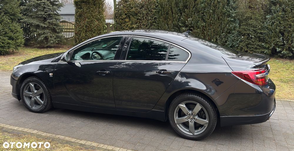 Opel Insignia 2.0 T Cosmo S&S - 12