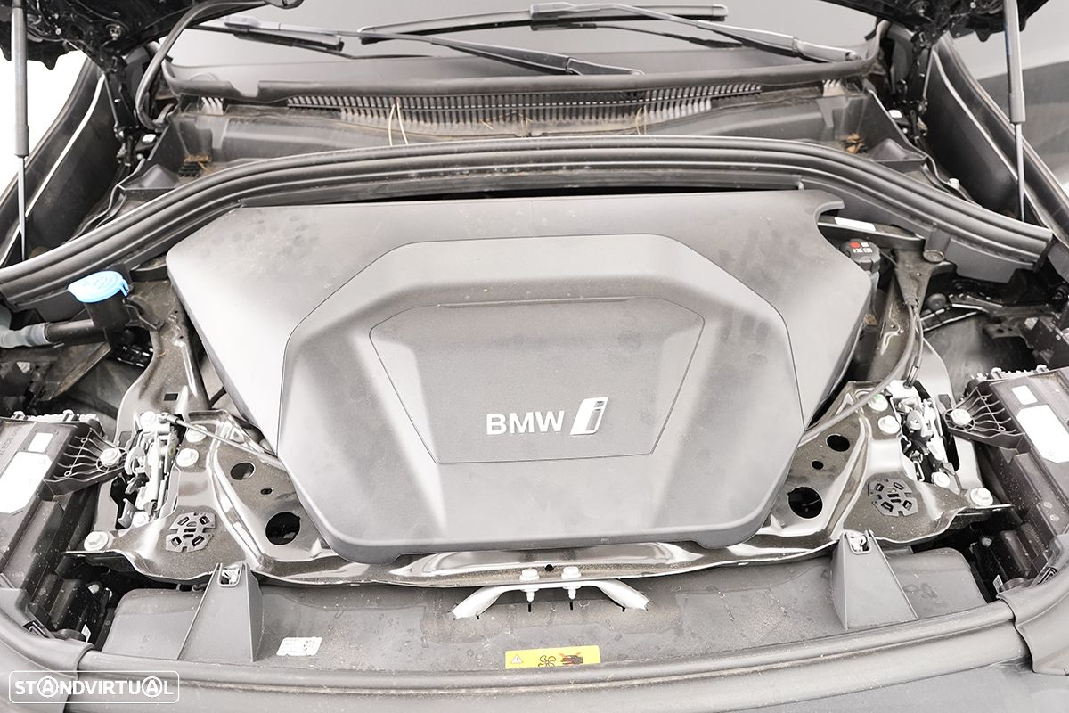 BMW iX1 xDrive30 - 29