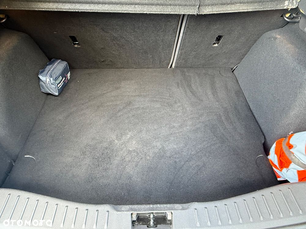 Ford Focus - 17