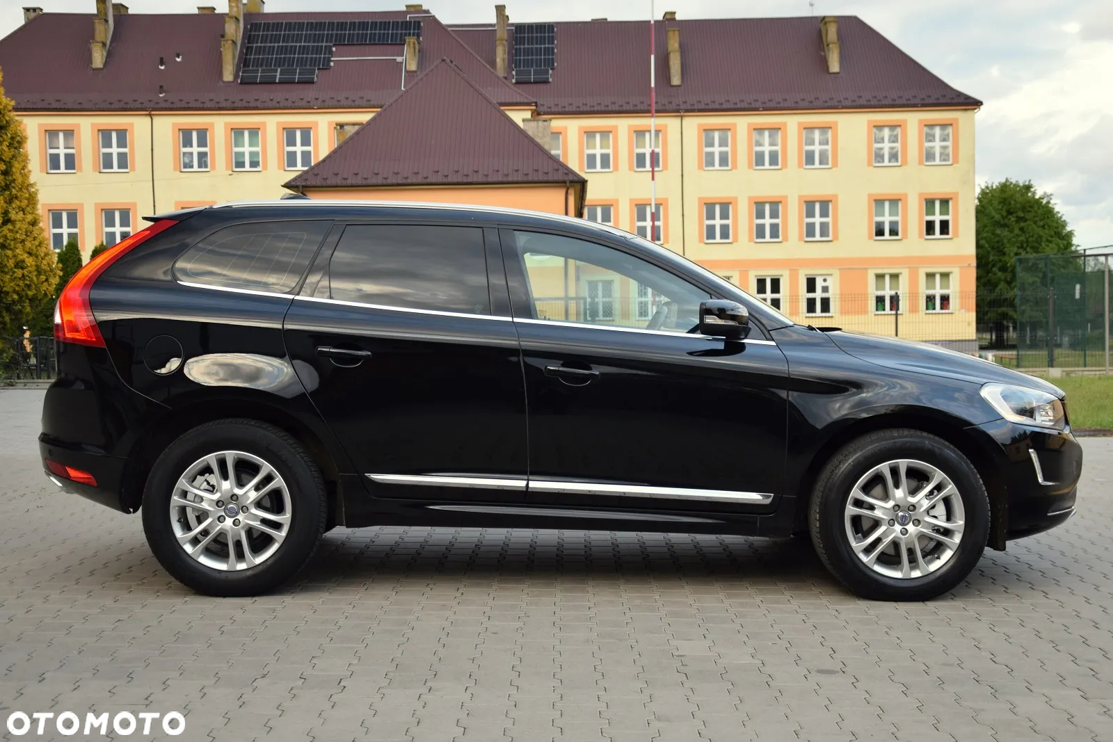 Volvo XC 60 D5 AWD Summum - 11