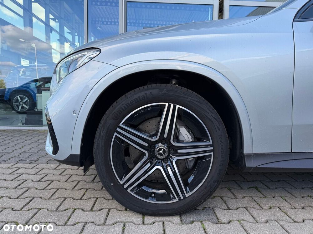 Mercedes-Benz GLC - 7