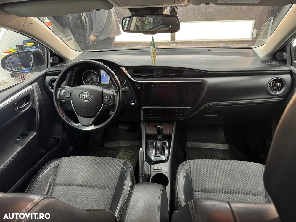 Toyota Corolla 1.6 Valvematic CVT Sol - 6