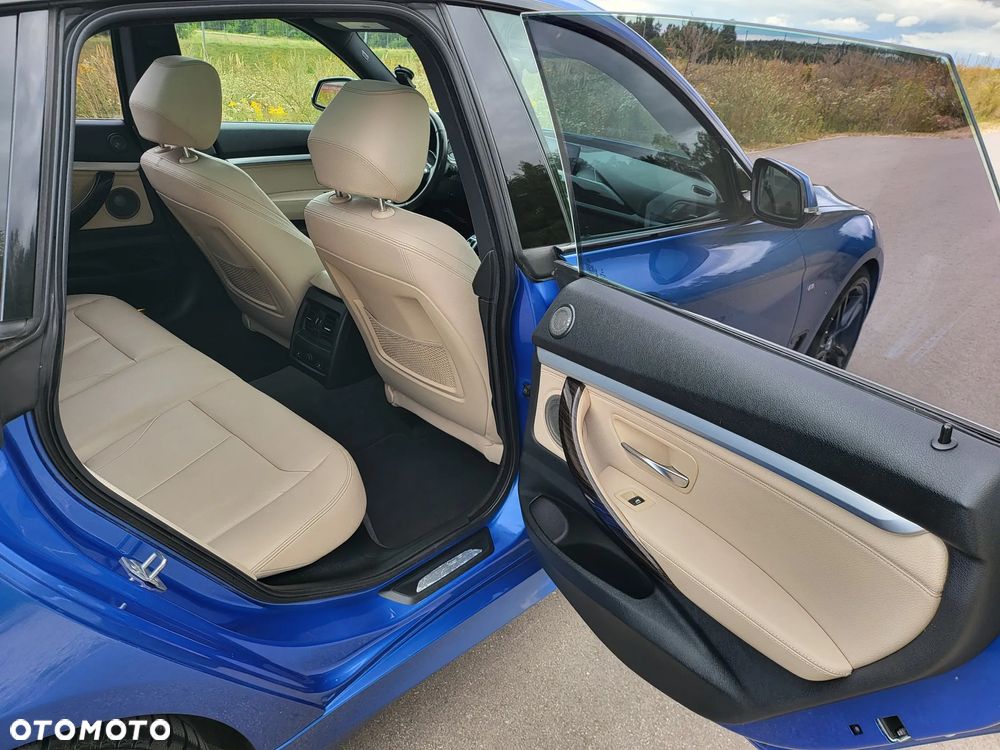 BMW Seria 3 328i Touring xDrive Sport-Aut Luxury Line - 23