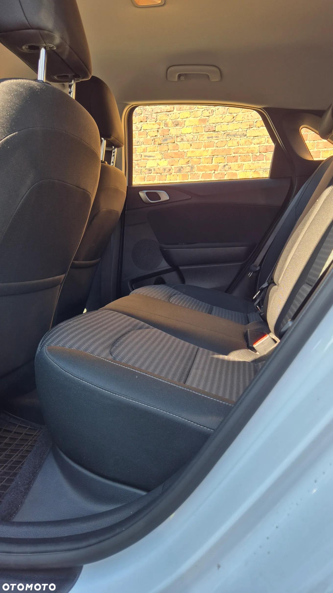 Kia Ceed 1.5 T-GDI M - 30